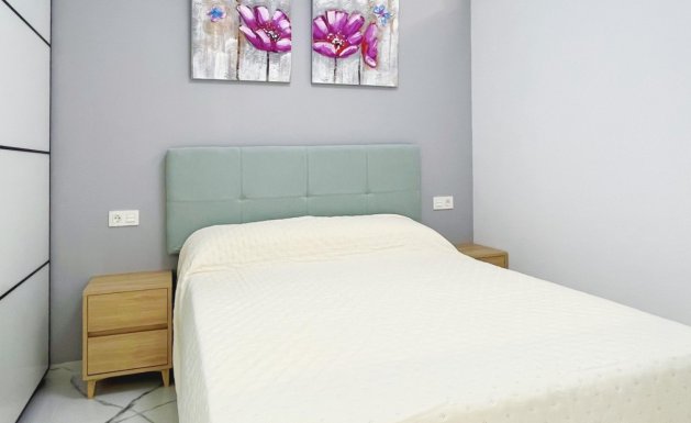 Resale - Apartment - Torrevieja - Playa del Cura