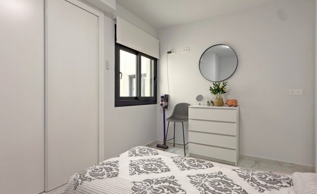 Resale - Apartment - Orihuela Costa - Los Altos