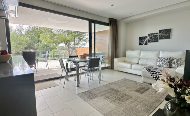 Resale - Apartment - Orihuela Costa - Villamartín