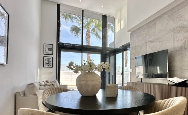 Resale - Detached House / Villa - Orihuela Costa - Lomas de Cabo Roig