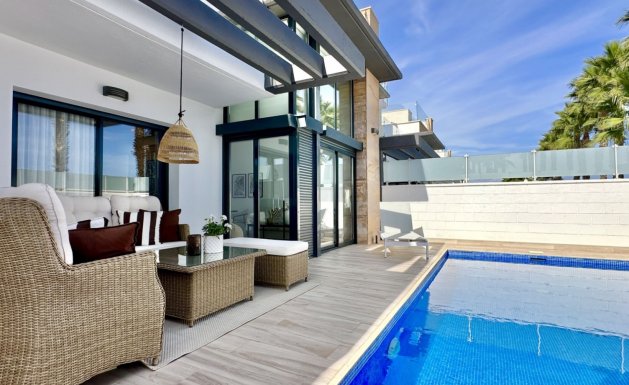 Resale - Detached House / Villa - Orihuela Costa - Lomas de Cabo Roig