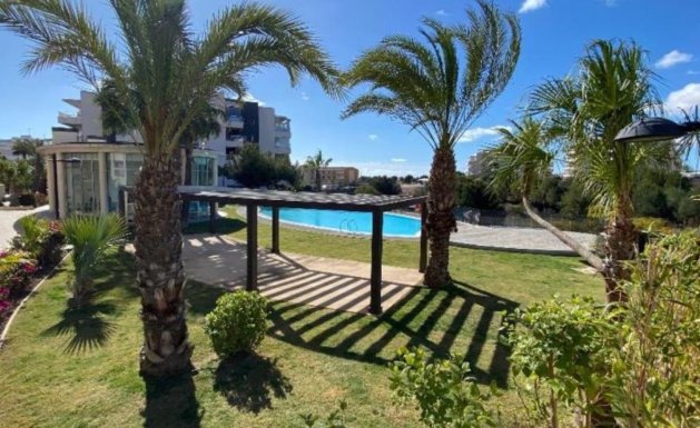 Resale - Apartment - Orihuela Costa - Villamartín