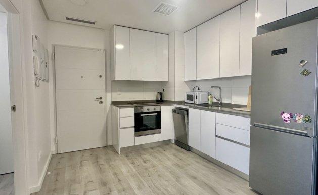 Resale - Apartment - Orihuela Costa - Villamartín