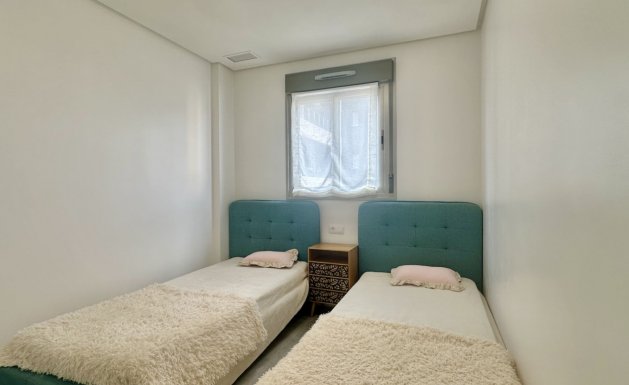 Resale - Apartment - Orihuela Costa - Villamartín