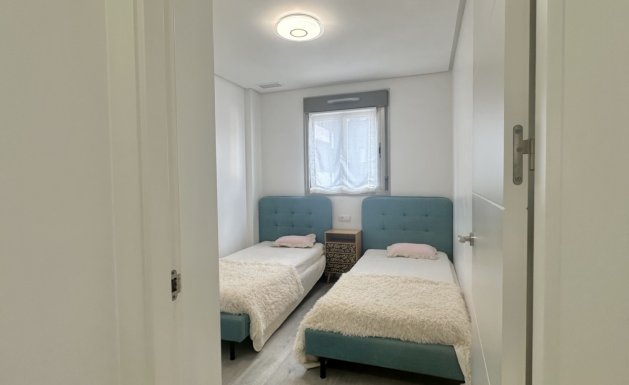 Resale - Apartment - Orihuela Costa - Villamartín