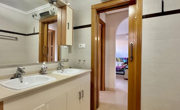 Resale - Apartment - Mil Palmeras