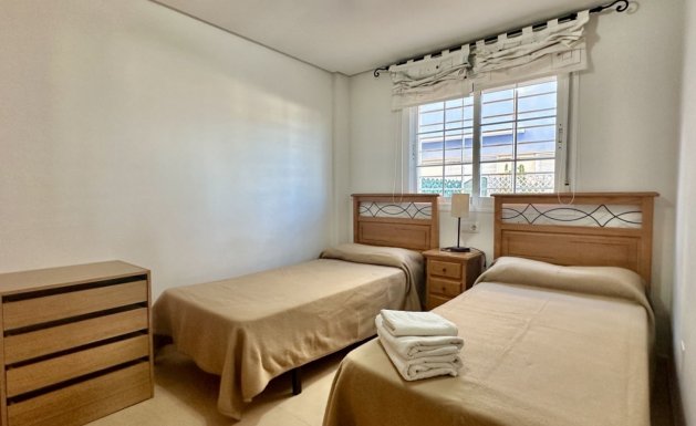 Resale - Apartment - Mil Palmeras
