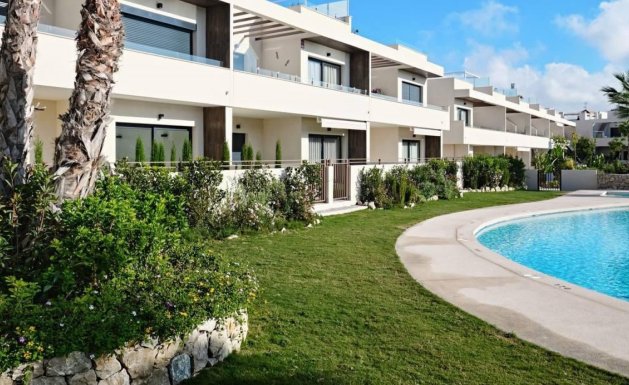 Resale - Apartment - Torrevieja - La Veleta