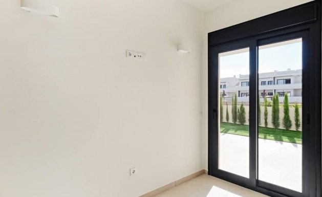 Resale - Apartment - Torrevieja - La Veleta