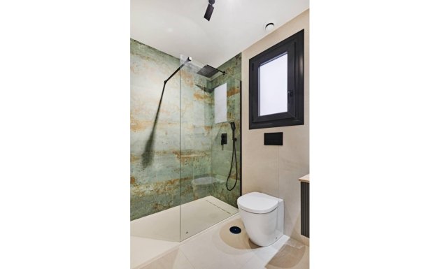 Resale - Apartment - Torrevieja - La Veleta