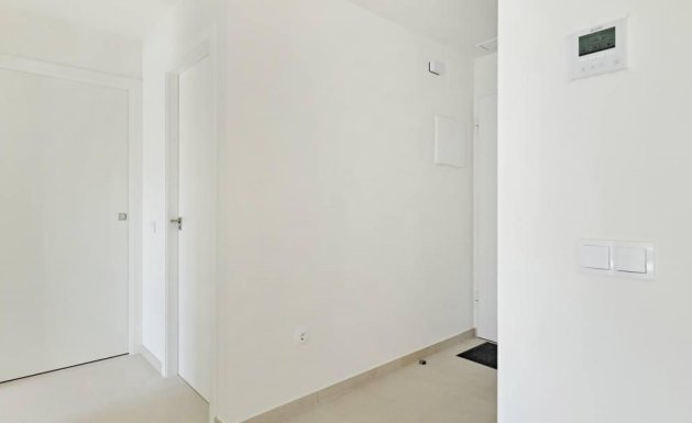 Resale - Apartment - Torrevieja - La Veleta