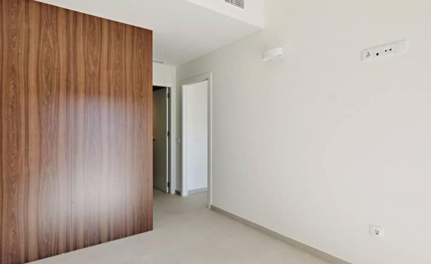 Resale - Apartment - Torrevieja - La Veleta