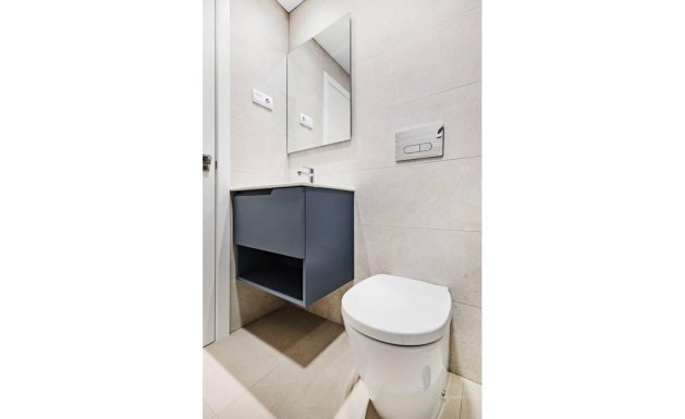 Resale - Apartment - Torrevieja - La Veleta