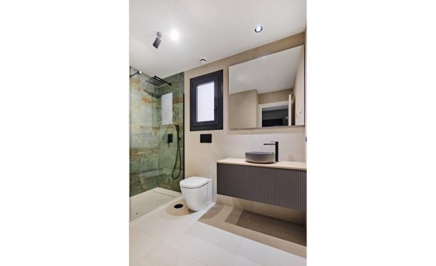 Resale - Apartment - Torrevieja - La Veleta