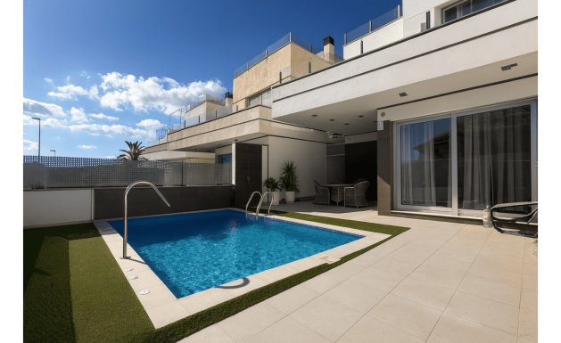 Herverkoop - Detached House / Villa - Orihuela Costa - Lomas de Cabo Roig