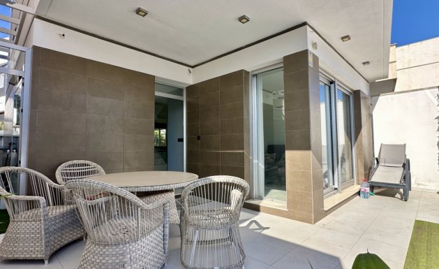 Herverkoop - Detached House / Villa - Orihuela Costa - Lomas de Cabo Roig