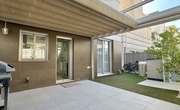 Herverkoop - Detached House / Villa - Orihuela Costa - Lomas de Cabo Roig