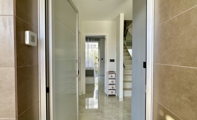 Herverkoop - Detached House / Villa - Orihuela Costa - Lomas de Cabo Roig