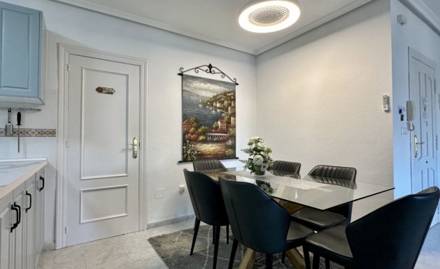 Resale - Apartment - Orihuela Costa - Playa Flamenca