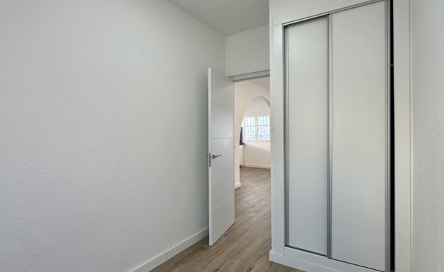 Herverkoop - Chalet - Orihuela Costa - Las Filipinas