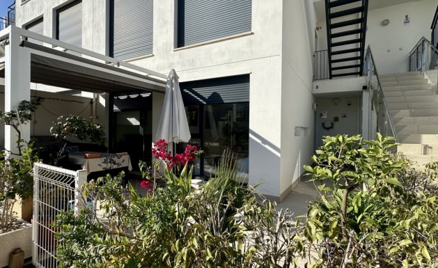 Resale - Apartment - Orihuela Costa - Punta Prima