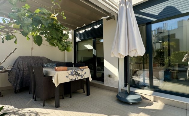 Resale - Apartment - Orihuela Costa - Punta Prima