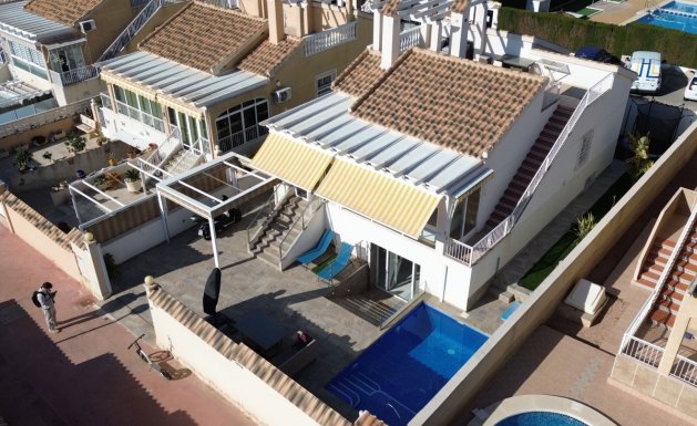 Herverkoop - Detached House / Villa - Orihuela Costa - Los Altos