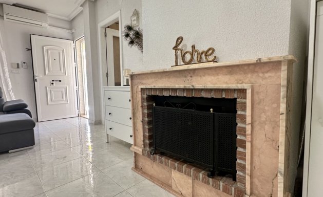 Herverkoop - Detached House / Villa - Orihuela Costa - Los Altos