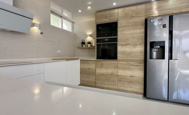 Herverkoop - Detached House / Villa - Orihuela Costa - Los Altos