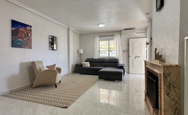 Herverkoop - Detached House / Villa - Orihuela Costa - Los Altos