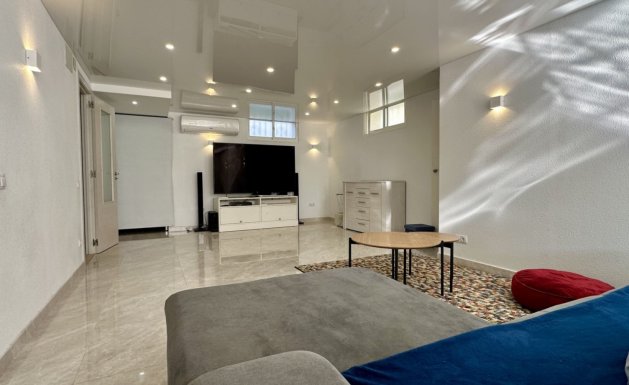 Herverkoop - Detached House / Villa - Orihuela Costa - Los Altos