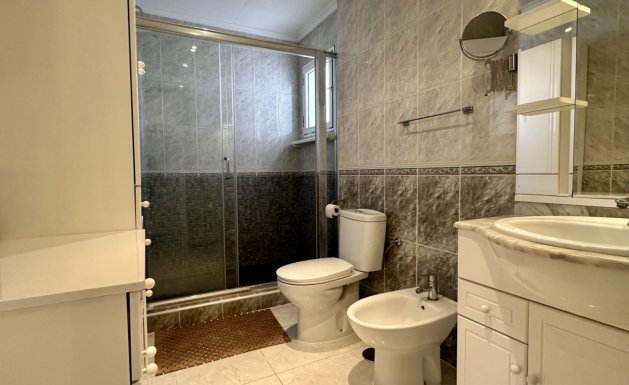 Herverkoop - Detached House / Villa - Orihuela Costa - Los Altos