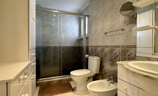 Herverkoop - Detached House / Villa - Orihuela Costa - Los Altos