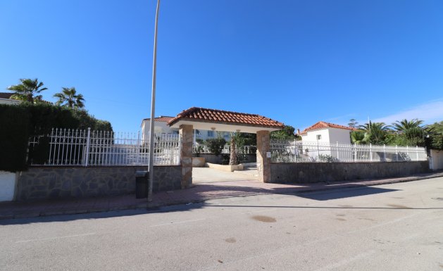 Resale - Detached House / Villa - Algorfa - Lomas de La Juliana