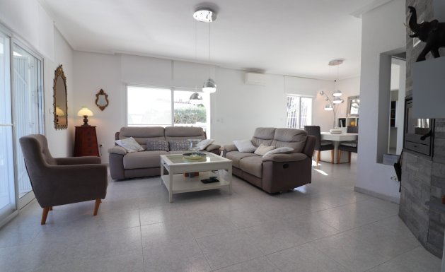 Resale - Detached House / Villa - Algorfa - Lomas de La Juliana