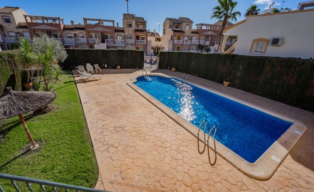 Reventa - Semi Detached - Villamartín