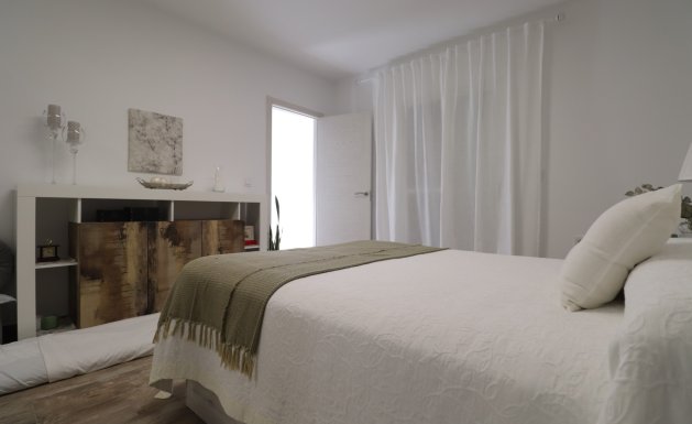 Herverkoop - Detached House / Villa - Orihuela Costa - Villamartin