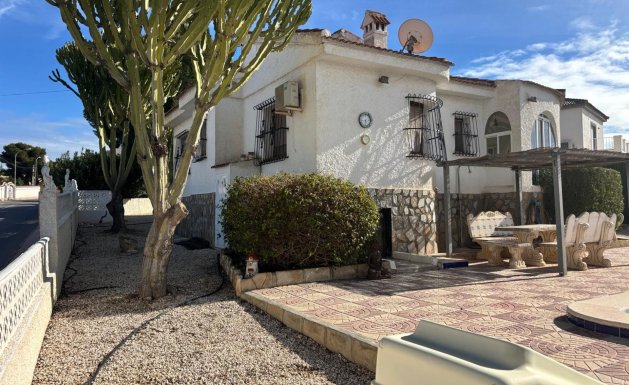 Herverkoop - Villa Detached - Ciudad Quesada - CENTRO