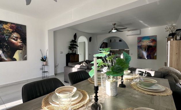 Herverkoop - Detached House / Villa - Rojales - Ciudad Quesada