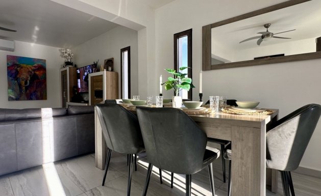 Herverkoop - Detached House / Villa - Rojales - Ciudad Quesada