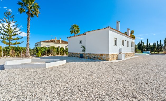 Reventa - Country Property - Dolores