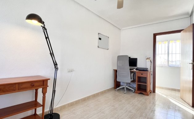 Herverkoop - Semi Detached - Torrevieja - La Siesta - El Salado -  Torreta