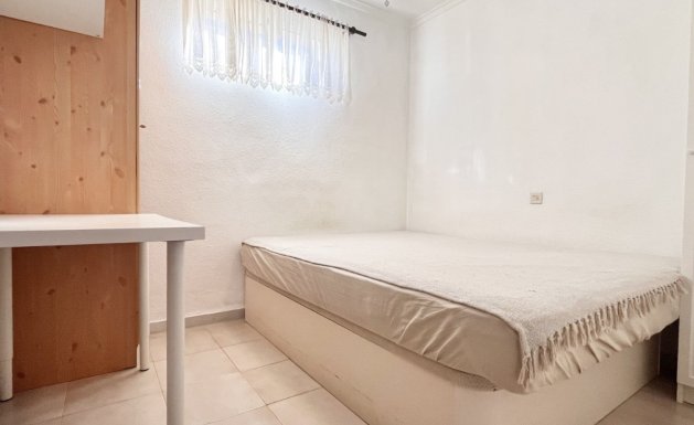 Herverkoop - Semi Detached - Torrevieja - La Siesta - El Salado -  Torreta