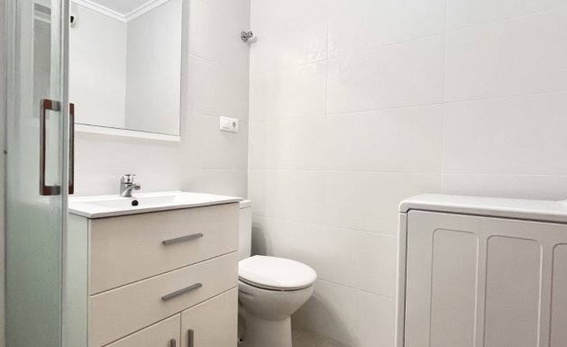 Herverkoop - Semi Detached - Torrevieja - La Siesta - El Salado -  Torreta