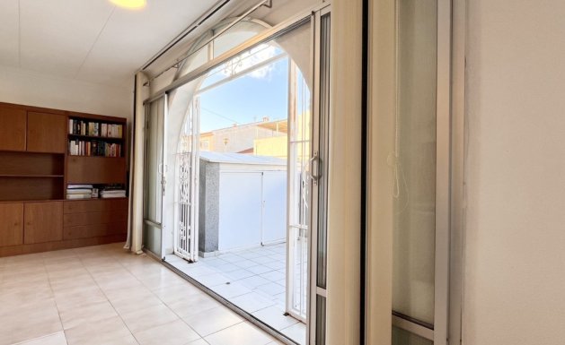Herverkoop - Semi Detached - Torrevieja - La Siesta - El Salado -  Torreta