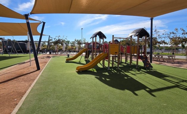 Resale - Detached House / Villa - Torrevieja - El Chaparal