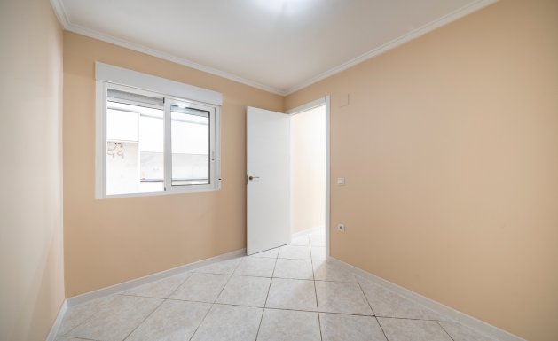 Herverkoop - Chalet - Torrevieja - El chaparral