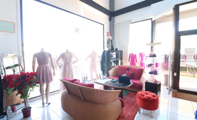 Resale - Commercial - Algorfa - La Finca Golf Resort