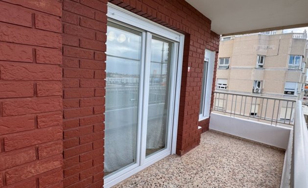 Resale - Apartment - Orihuela Costa - Punta Prima