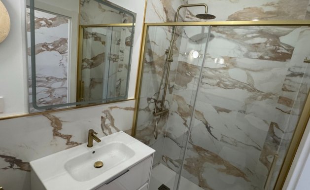 Resale - Apartment - Orihuela Costa - Punta Prima